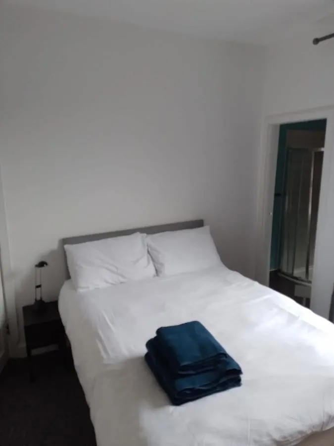 بيت ضيافة En Suite Room With Kitchen Facilities نوتينغهام المملكة المتحدة